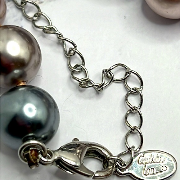 Cookie Lee Multi Colored Faux Pearl Necklace. - Picture 4 of 5